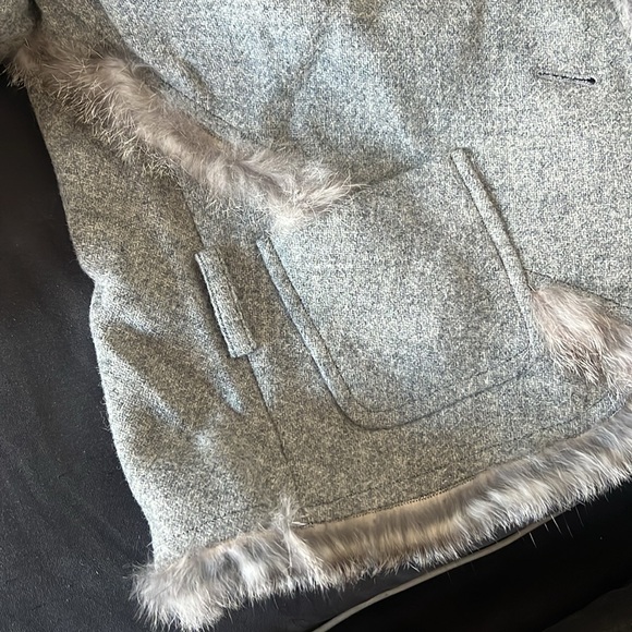 Nina Ricci fur jacket - Picture 10 of 10